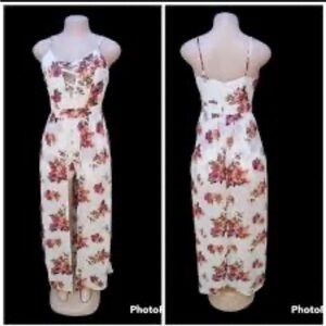 NWT Ambiance White/Red Floral Print Romper with Maxi Skirt. Size Large
